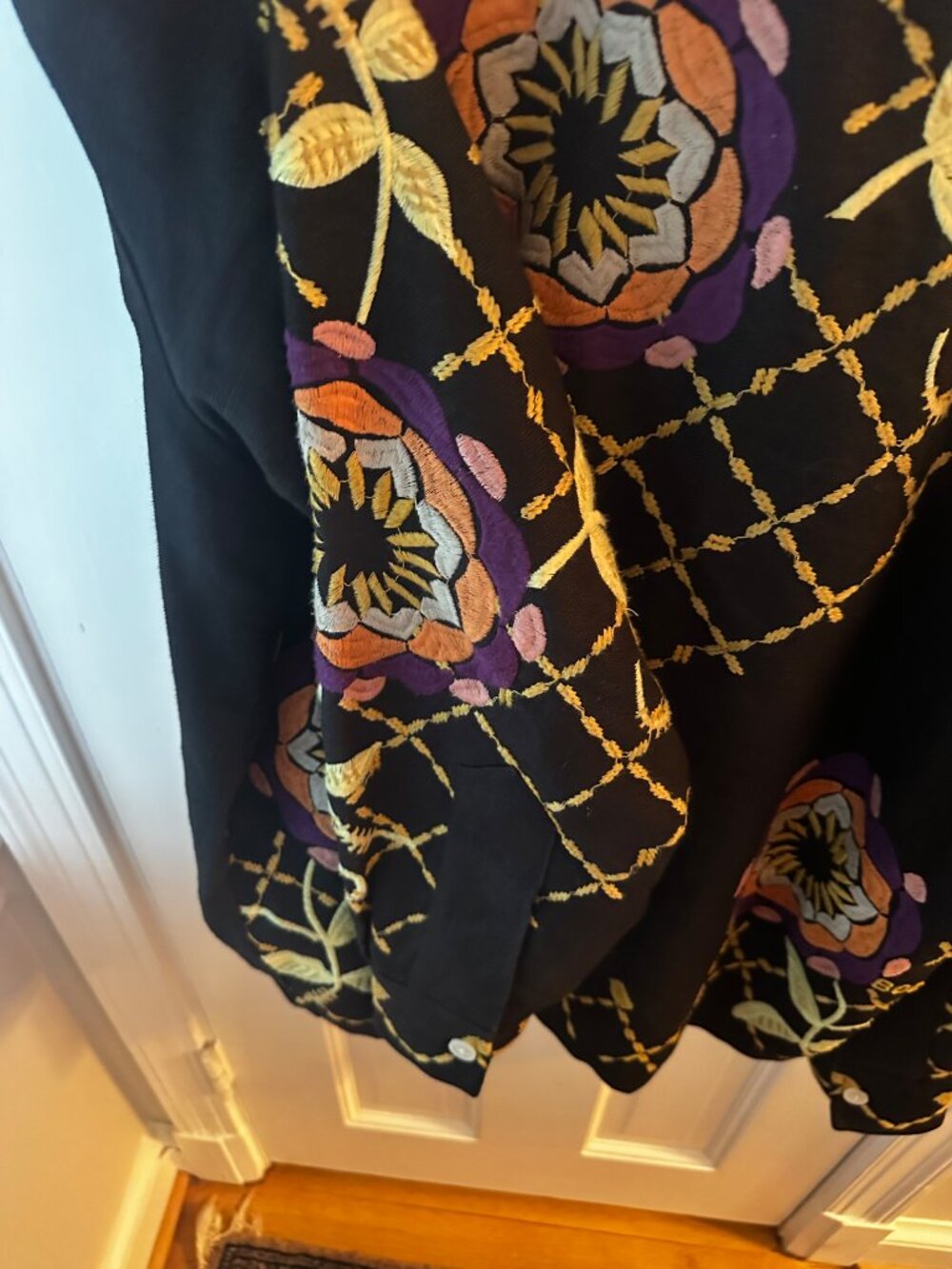 BODE Linen LS embroidered button down - Picture 2 of 4